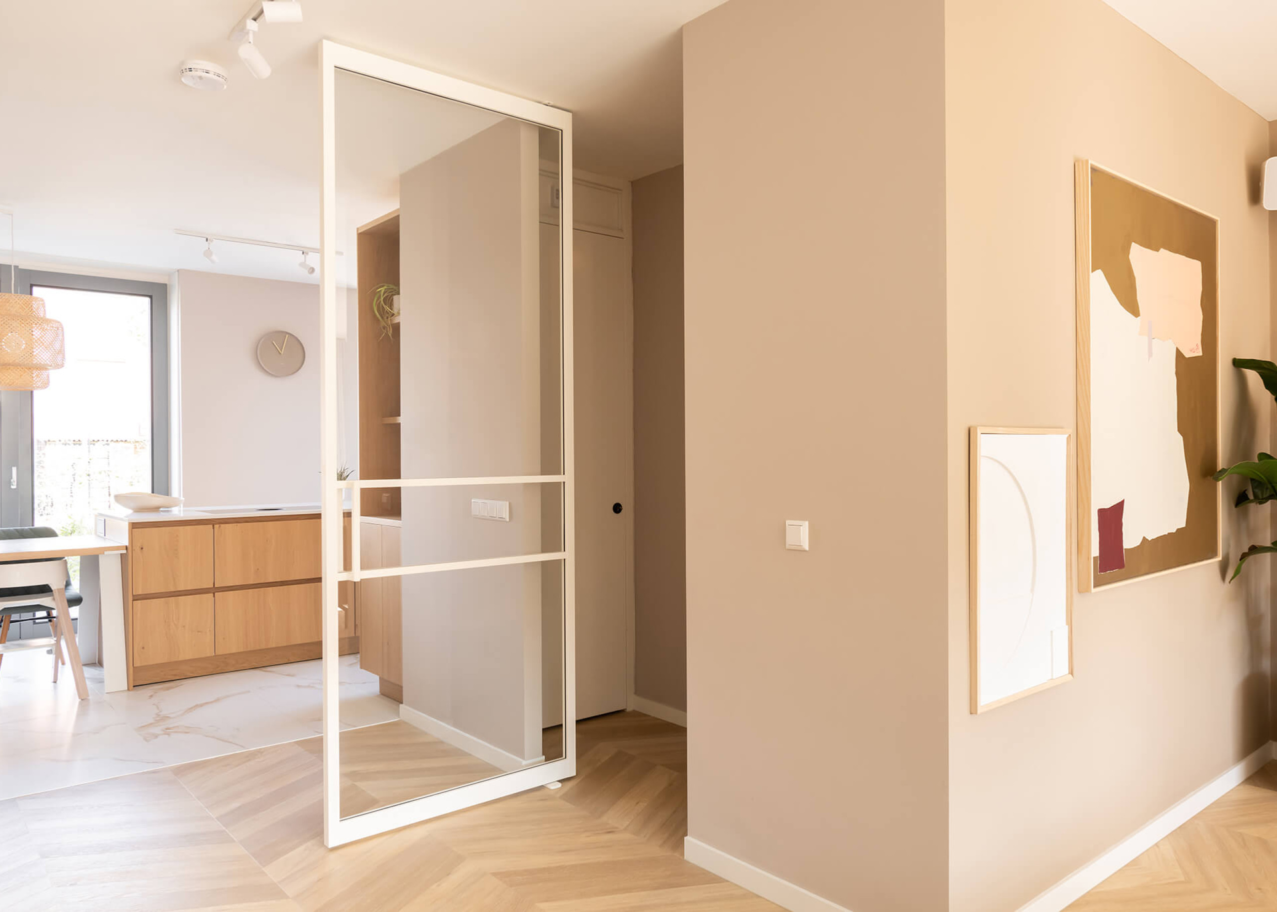 witte taatsdeur met glas GewoonGers