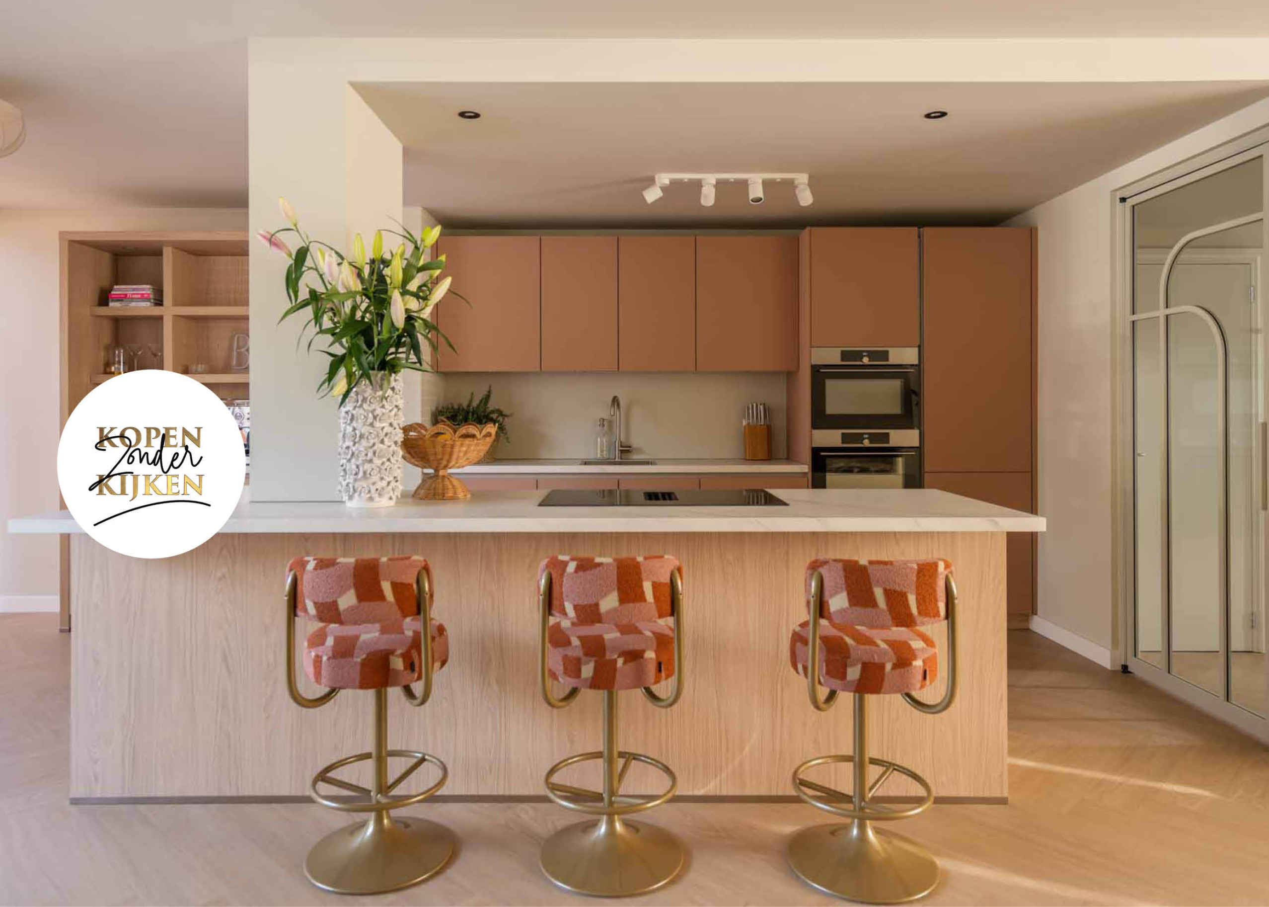 Kopen Zonder Kijken binnendeur met glas en gebogen profiel van GewoonGers