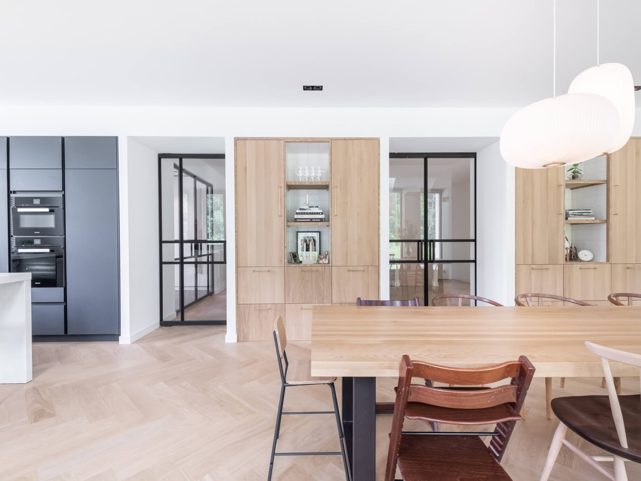 stalen taatsdeur staatsdeur met glas gewoongers Scandinavisch interieur