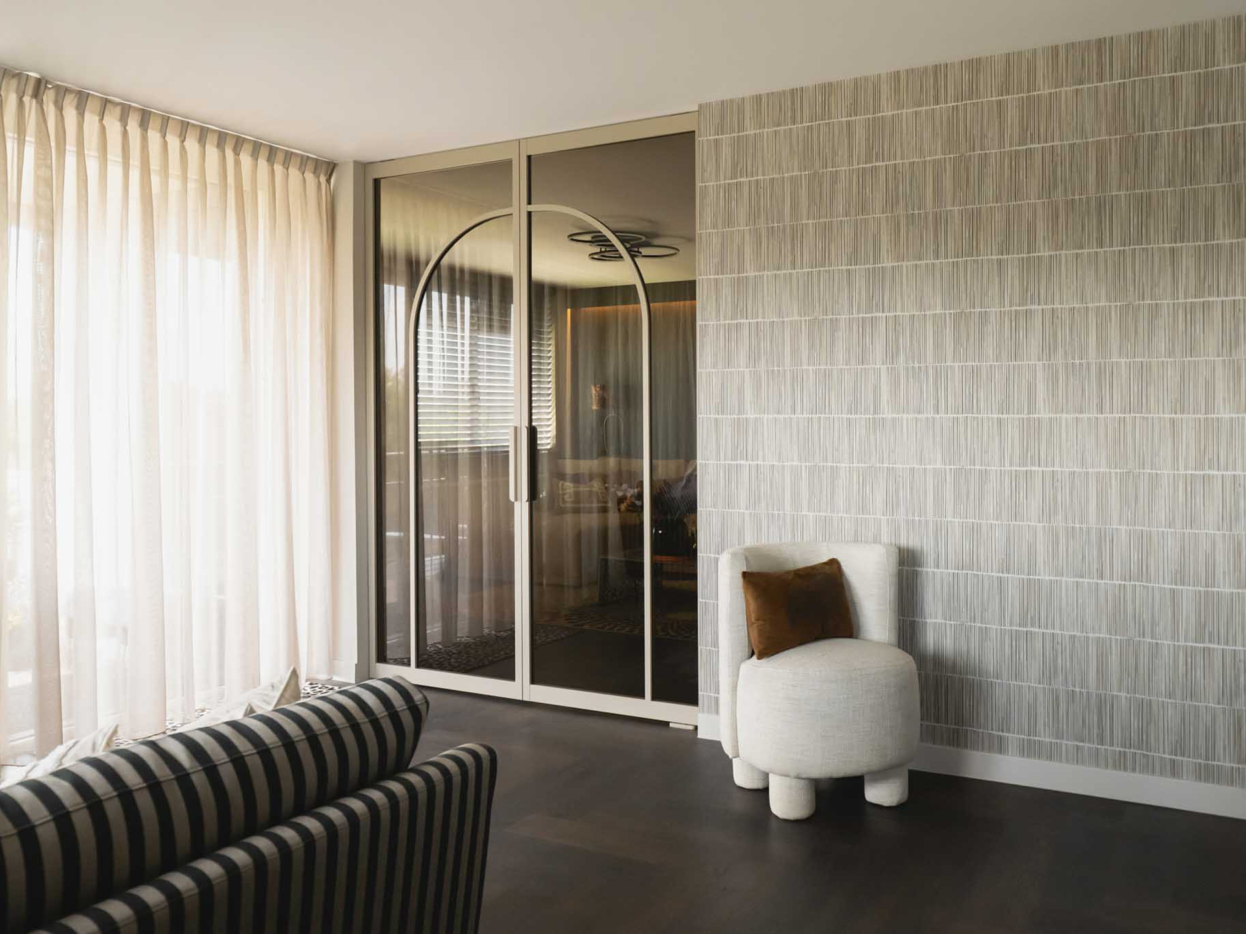 GewoonGers taatsdeur ronde vorm boogdeuren stalen deur interieur inspiraite