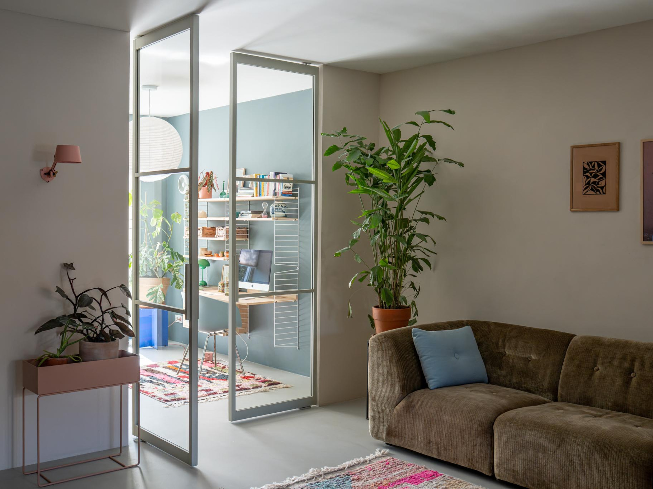 Dubbele taatsdeur van GewoonGers als roomdivider in je interieur