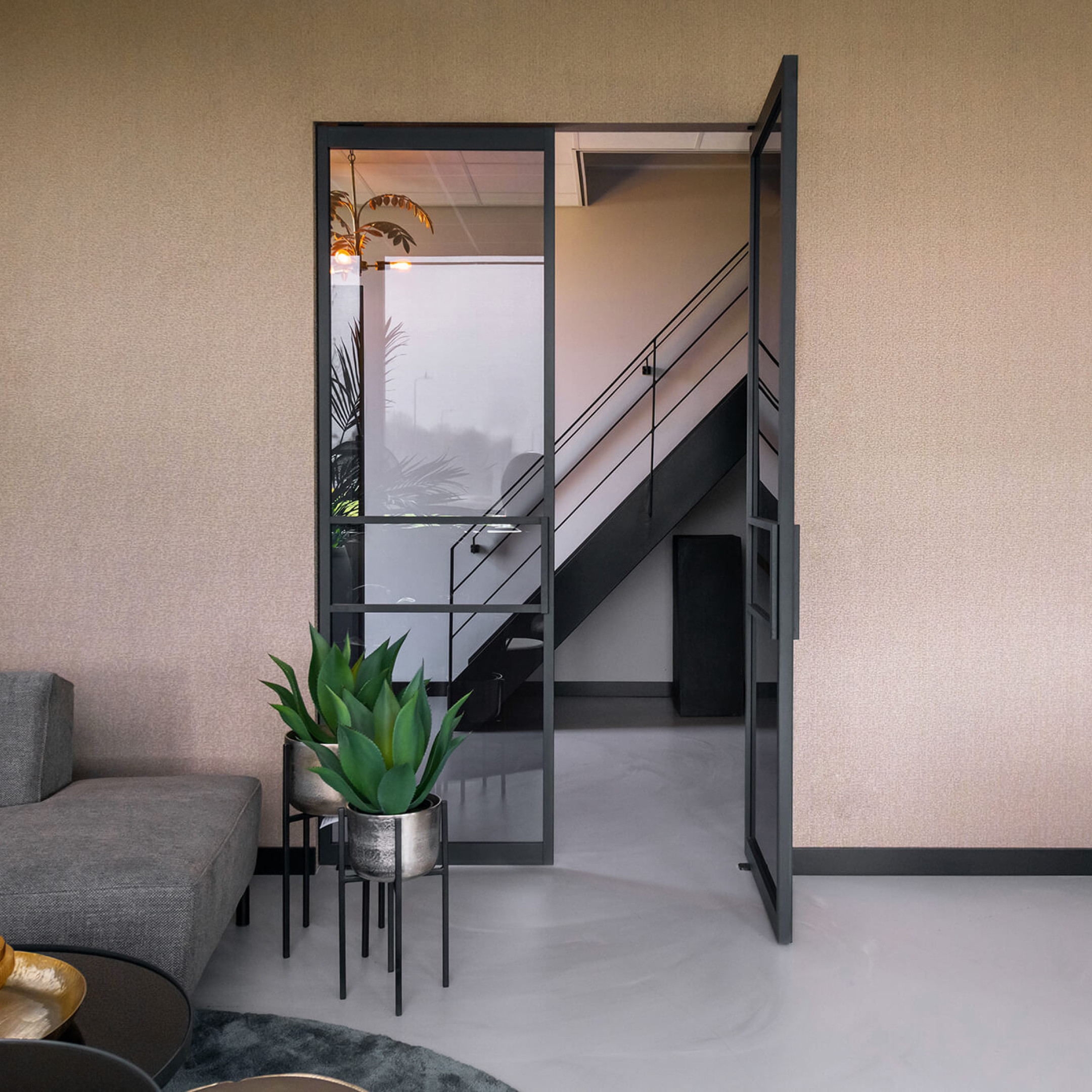 zwarte taatsdeur rook glas GewoonGers