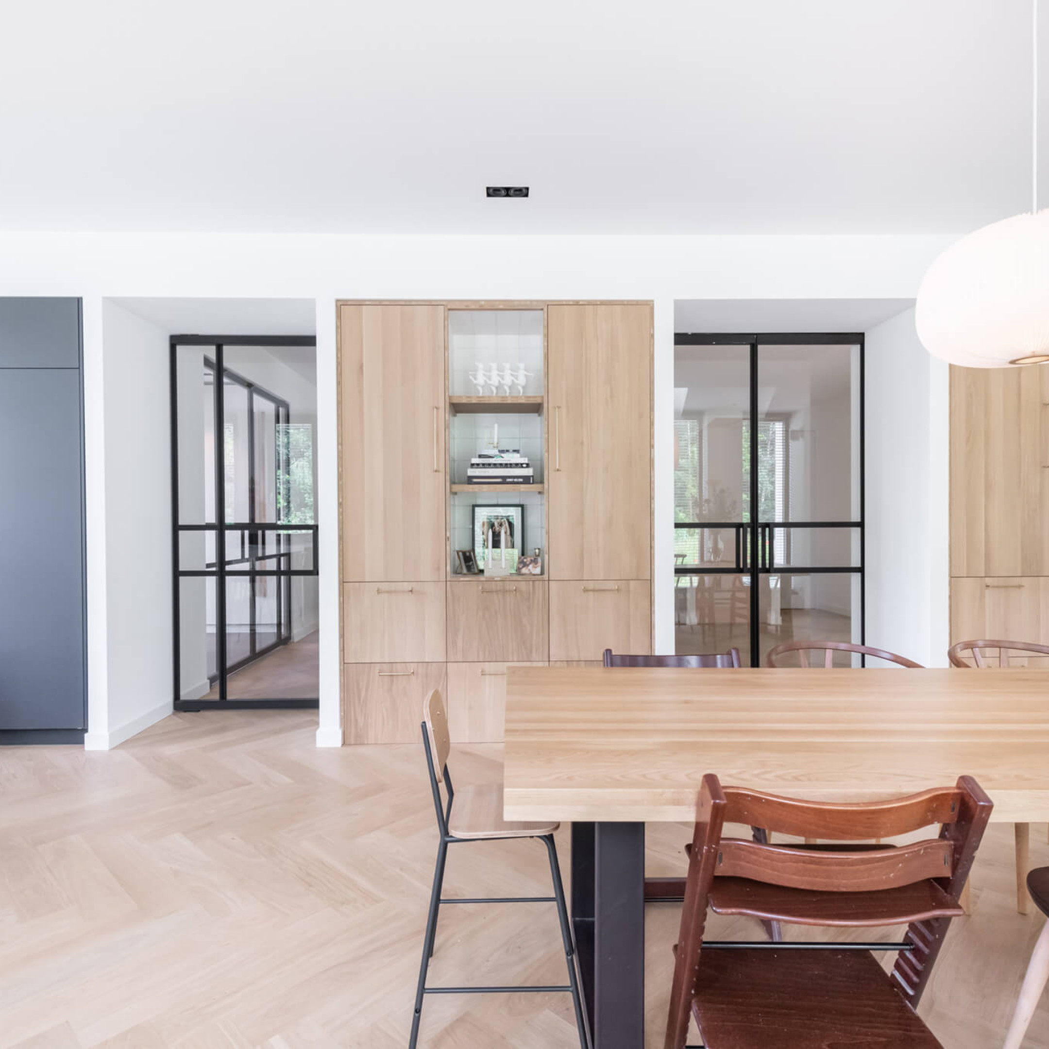 stalen taatsdeur staatsdeur met glas gewoongers Scandinavisch interieur