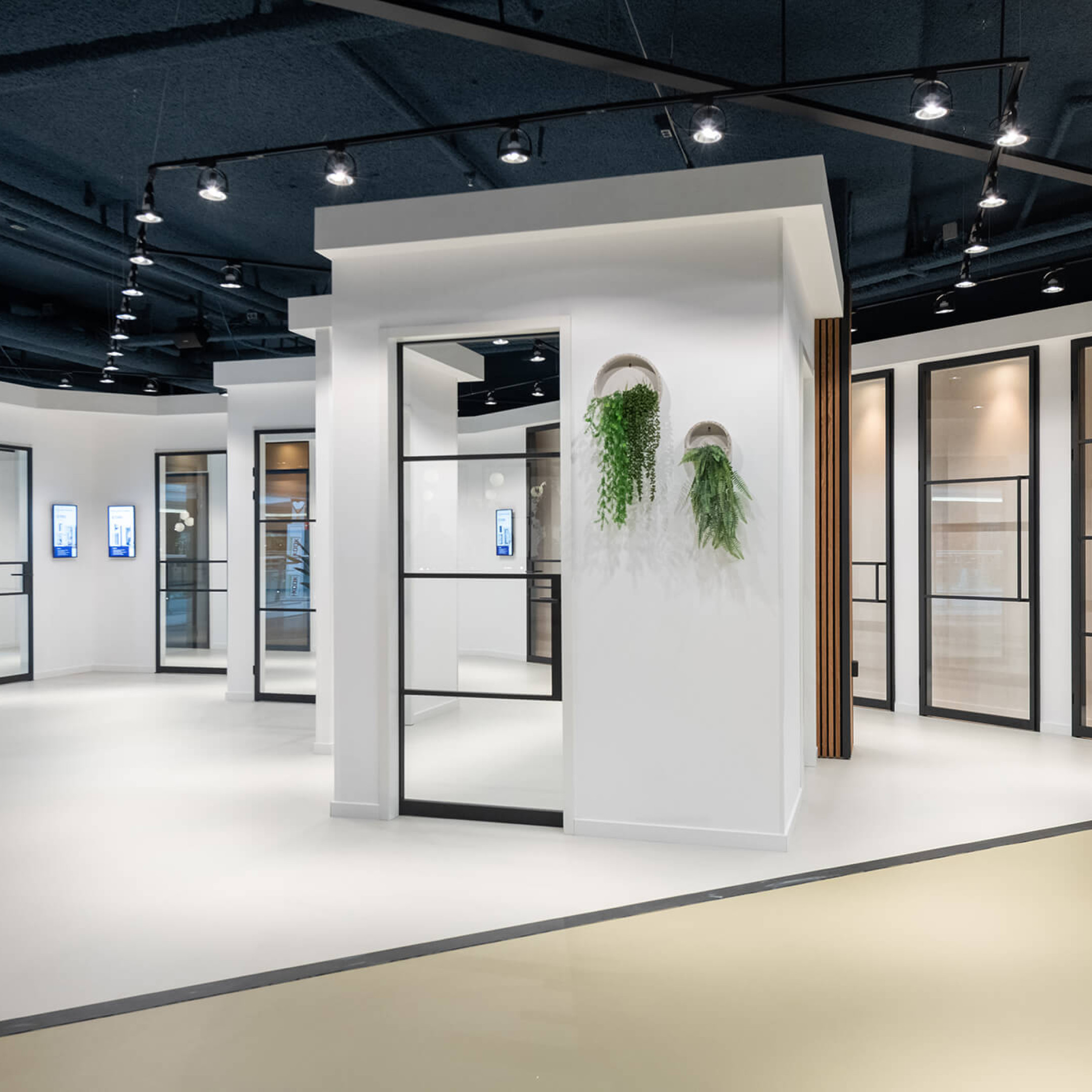 gewoongers winkel Amsterdam stalen deuren interieurwinkel