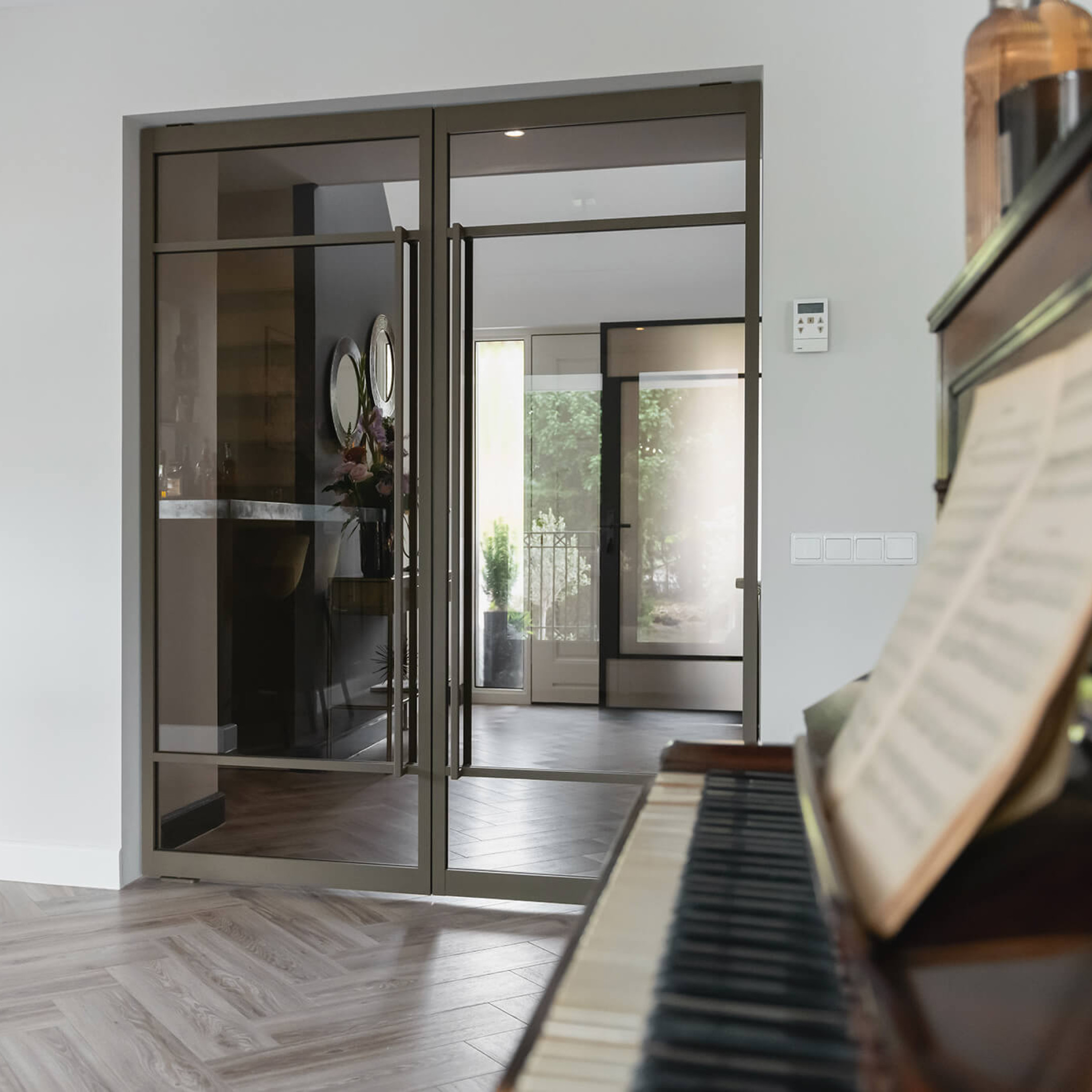 taatsdeur brons rookglas GewoonGers