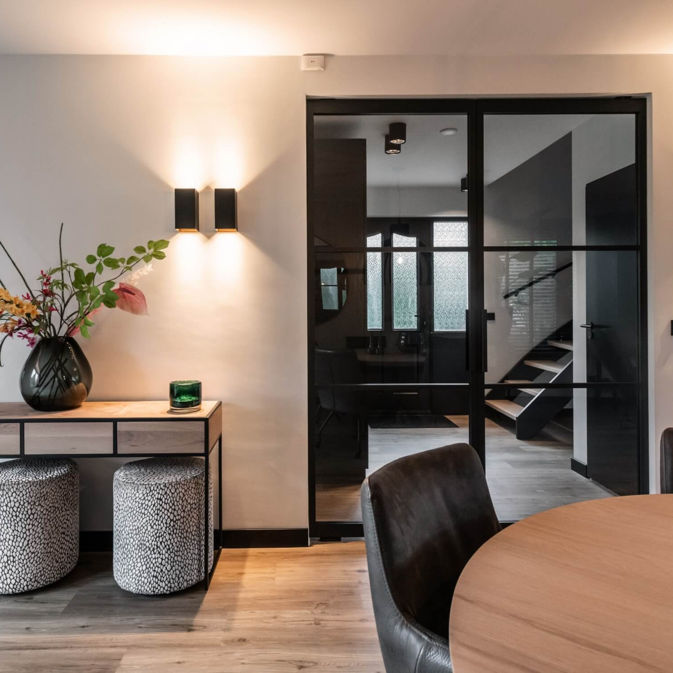 zwarte taatsdeur met glas gewoon gers