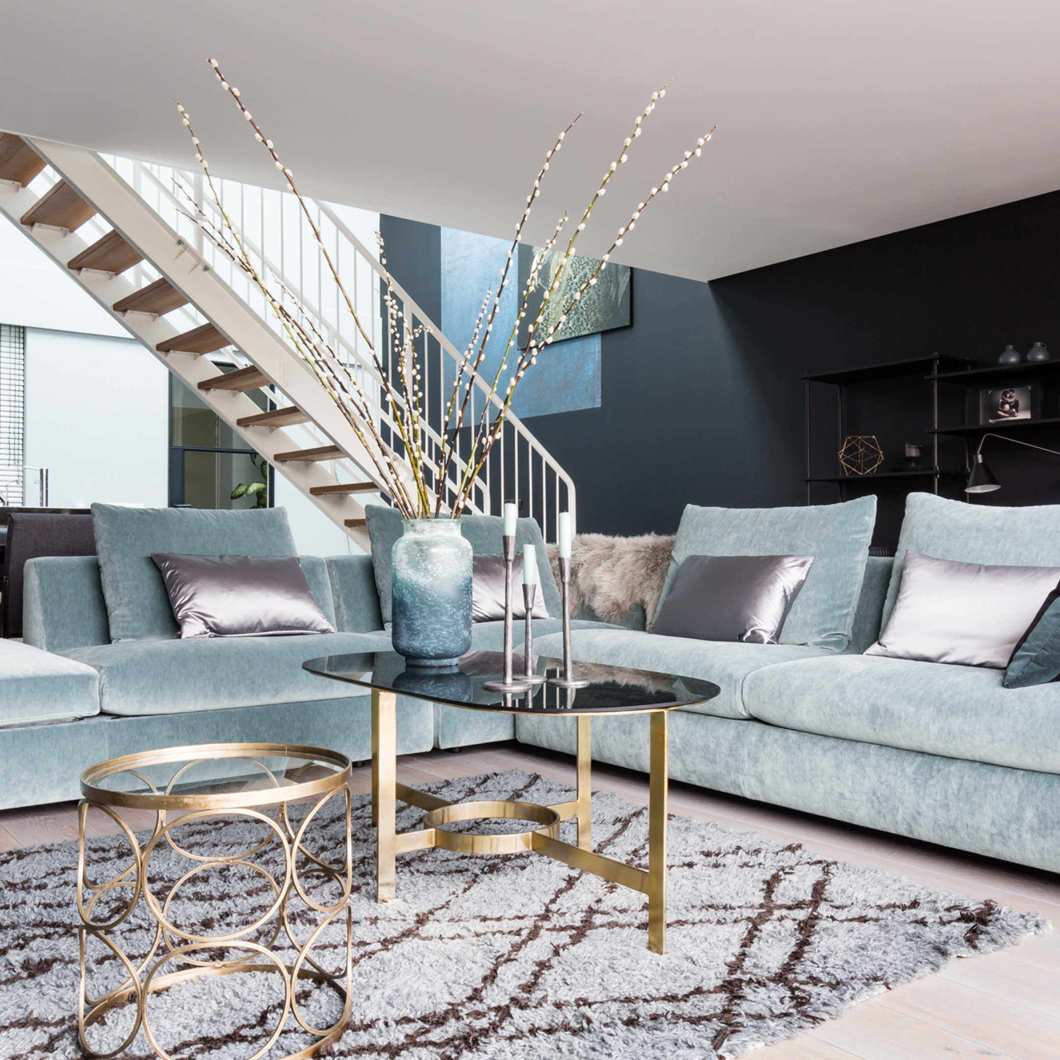 vtwonen hotel chic stalen deur GewoonGers