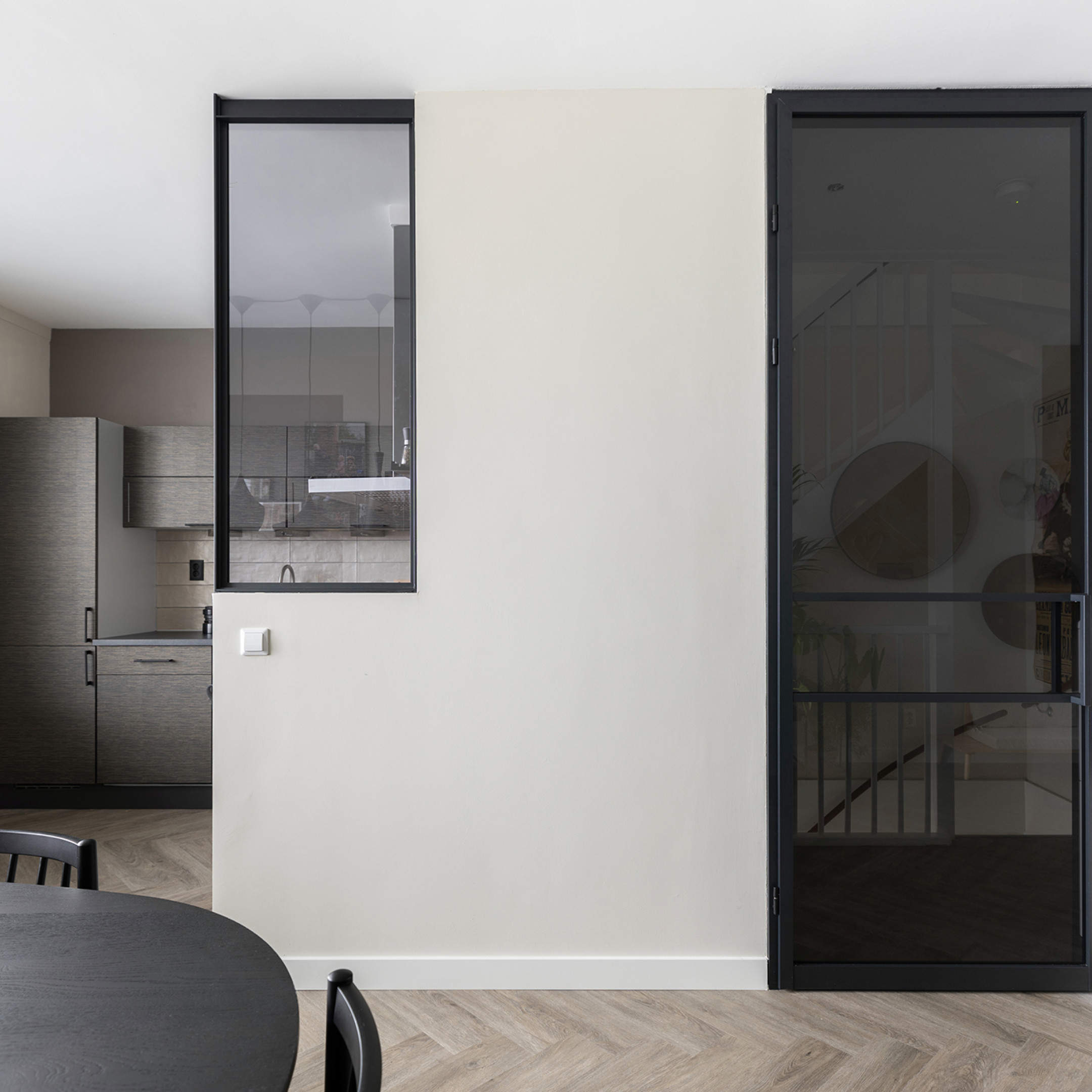 stalen deur met rookglas vtwonen