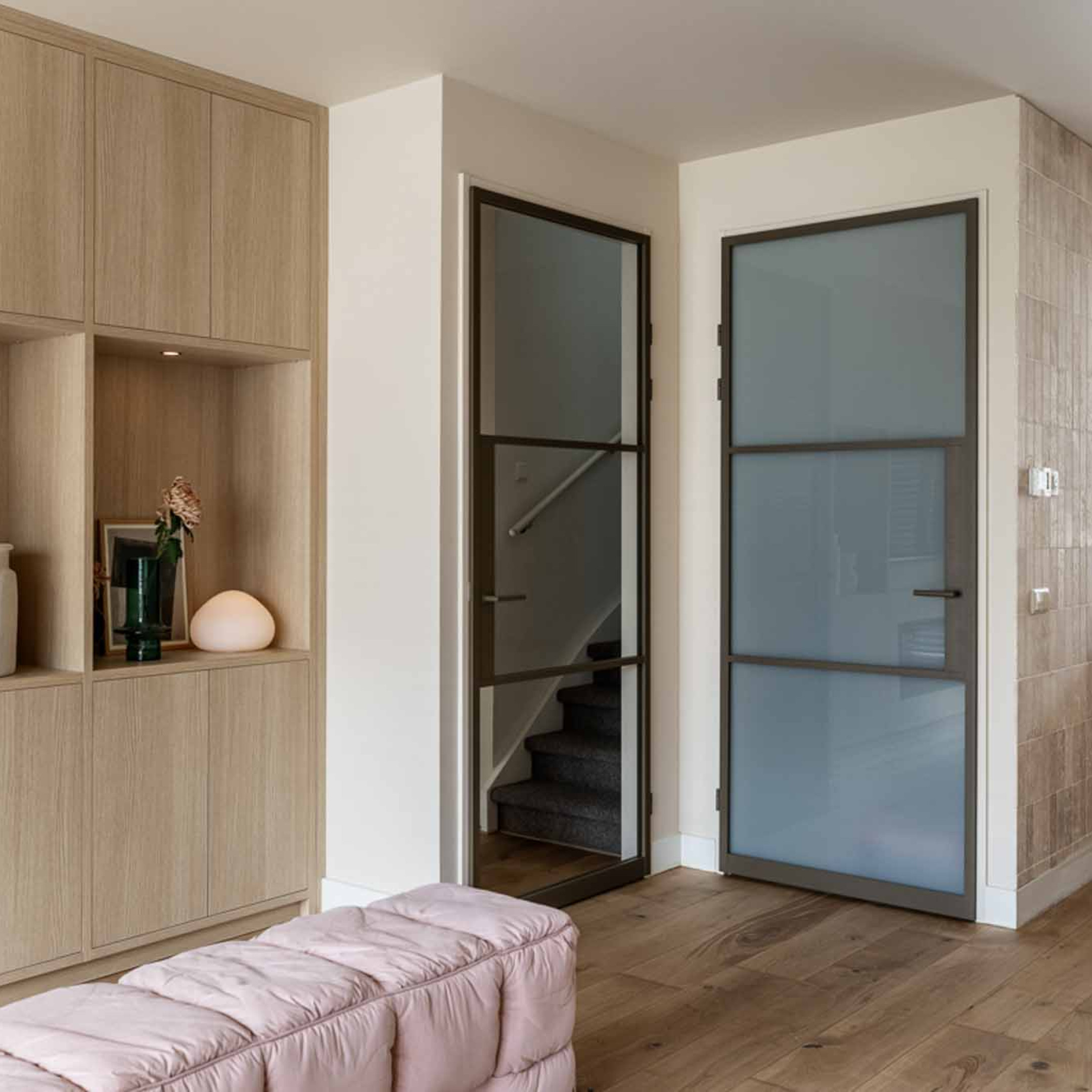 Op zoek naar bronzen stalen deuren? Wat dacht je van een aluminium deur van GewoonGers!