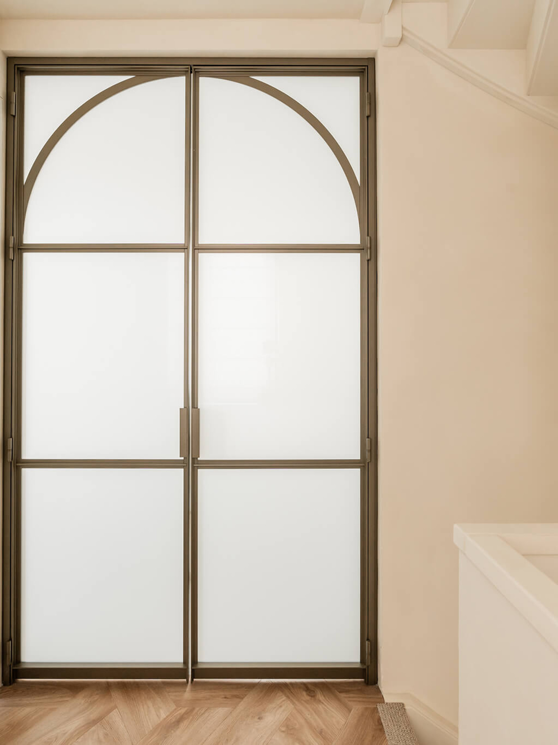 bronzen deur melkglas Casa Kanso gewoongers