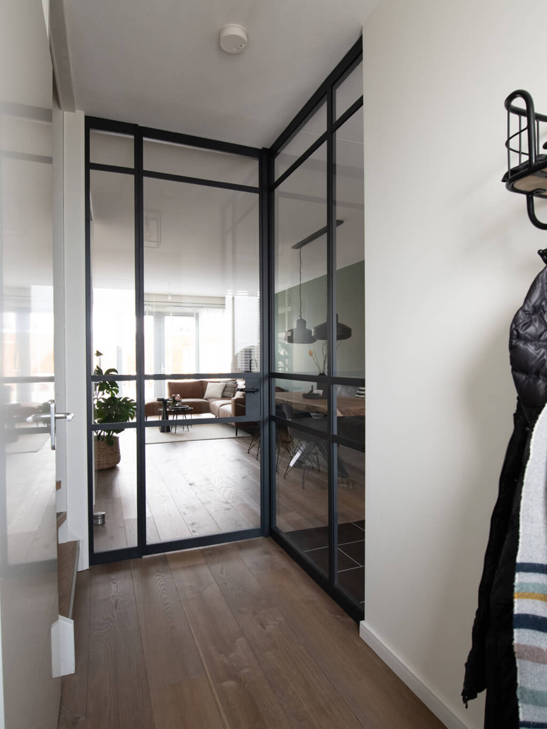 hal afsluiten glazen deur Gewoon Gers