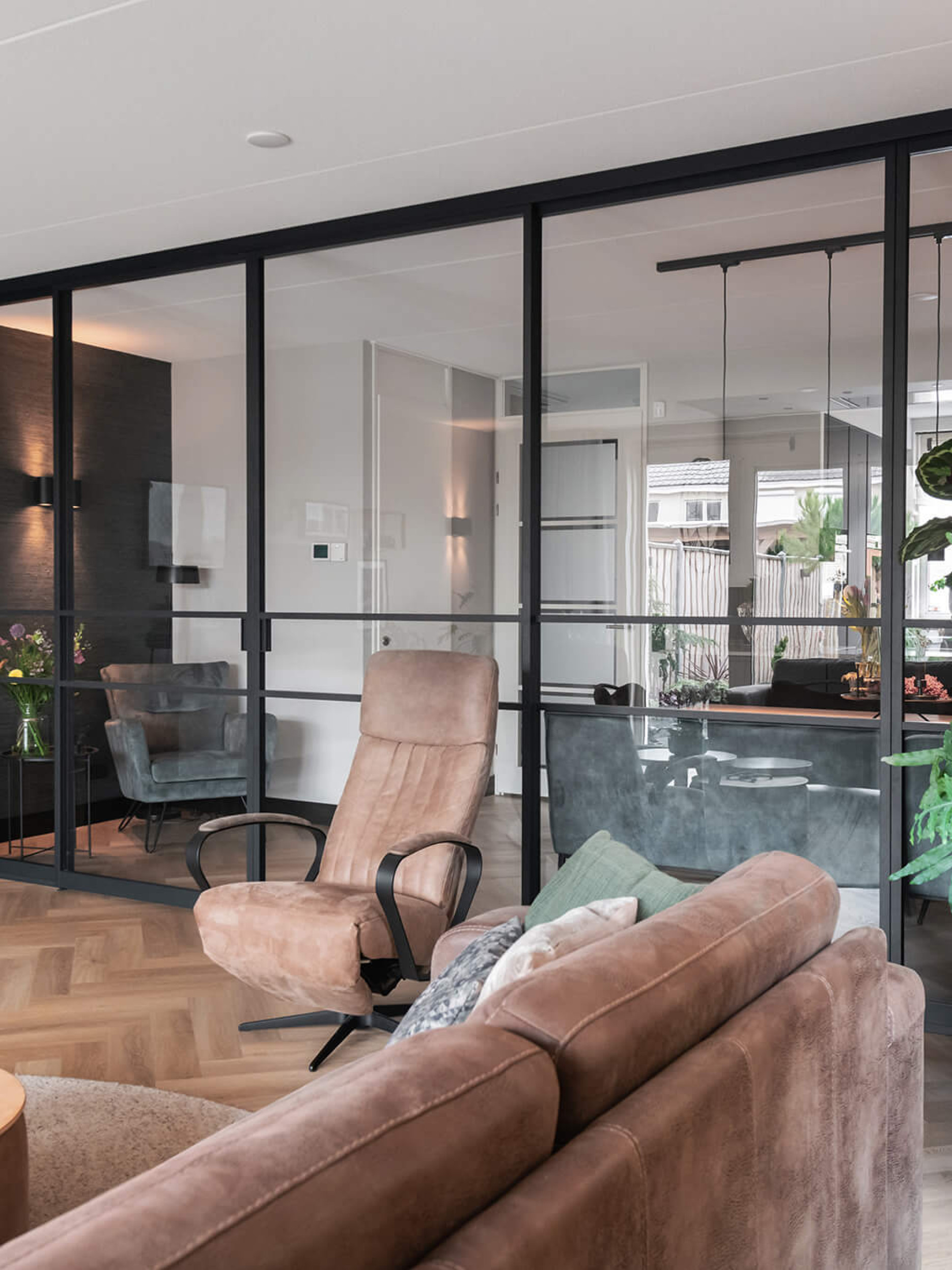 stalen schuifdeuren woonkamer GewoonGers