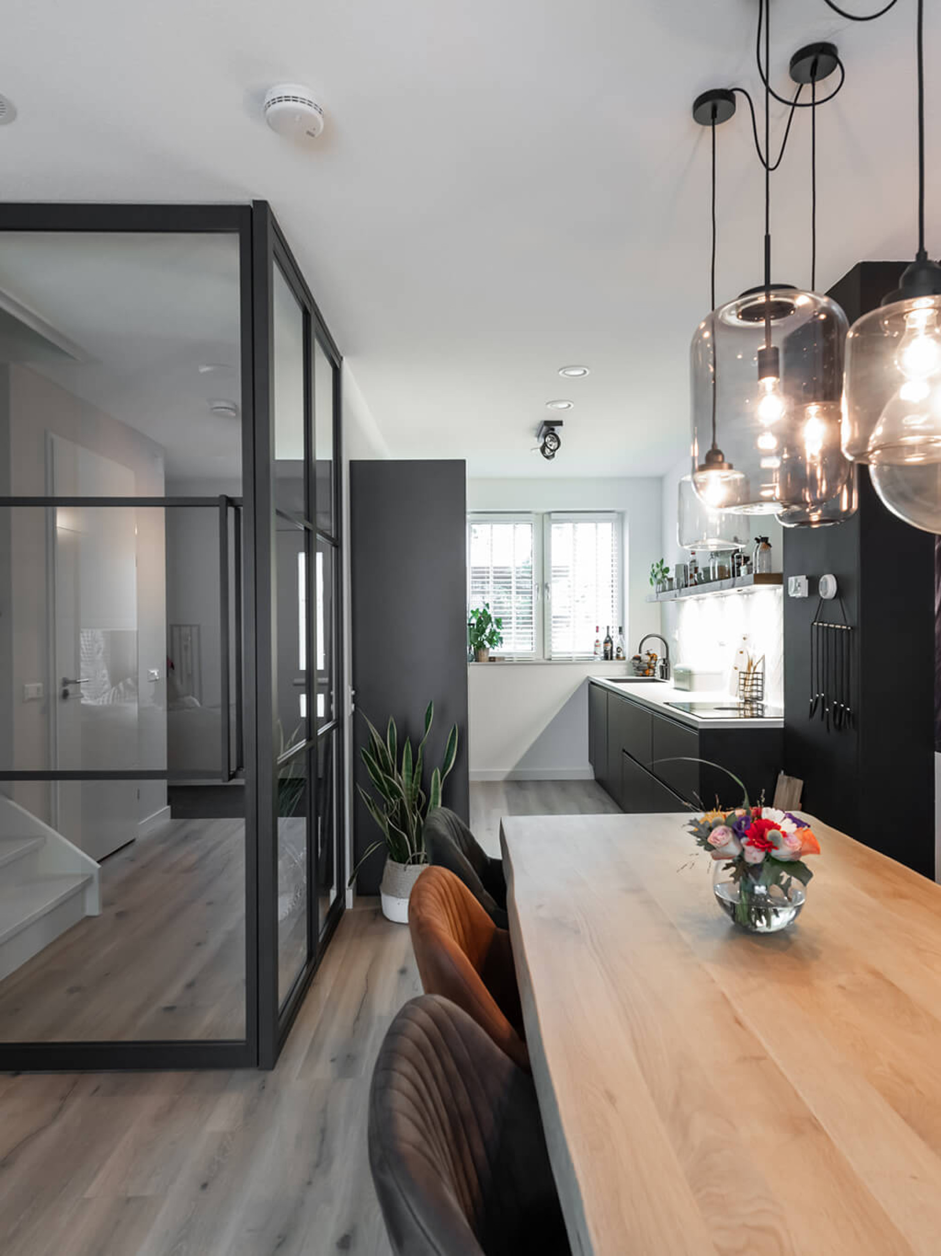 aluminium taatsdeur glaswand Gewoon Gers