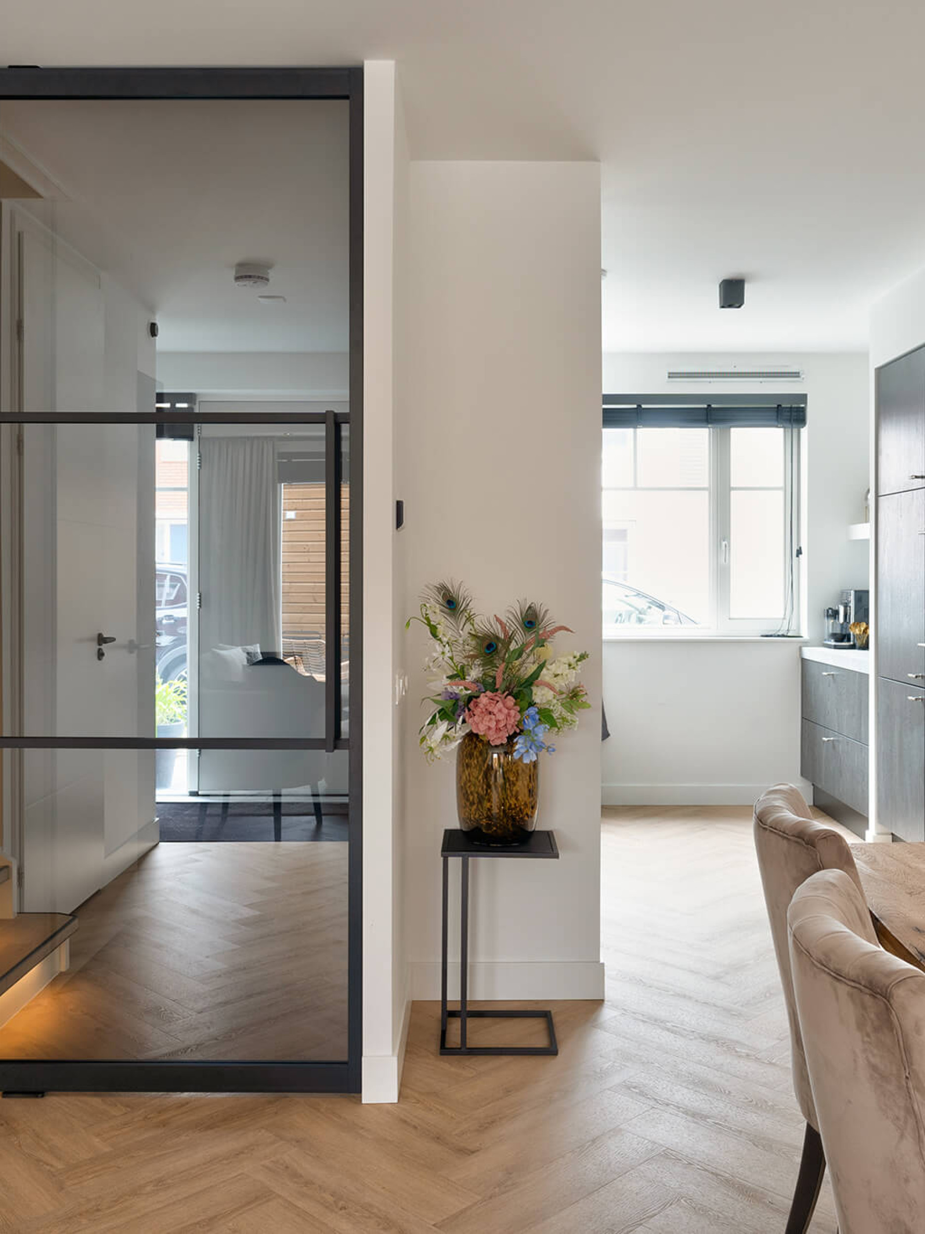 stalen taats deur rook glas gewoon gers