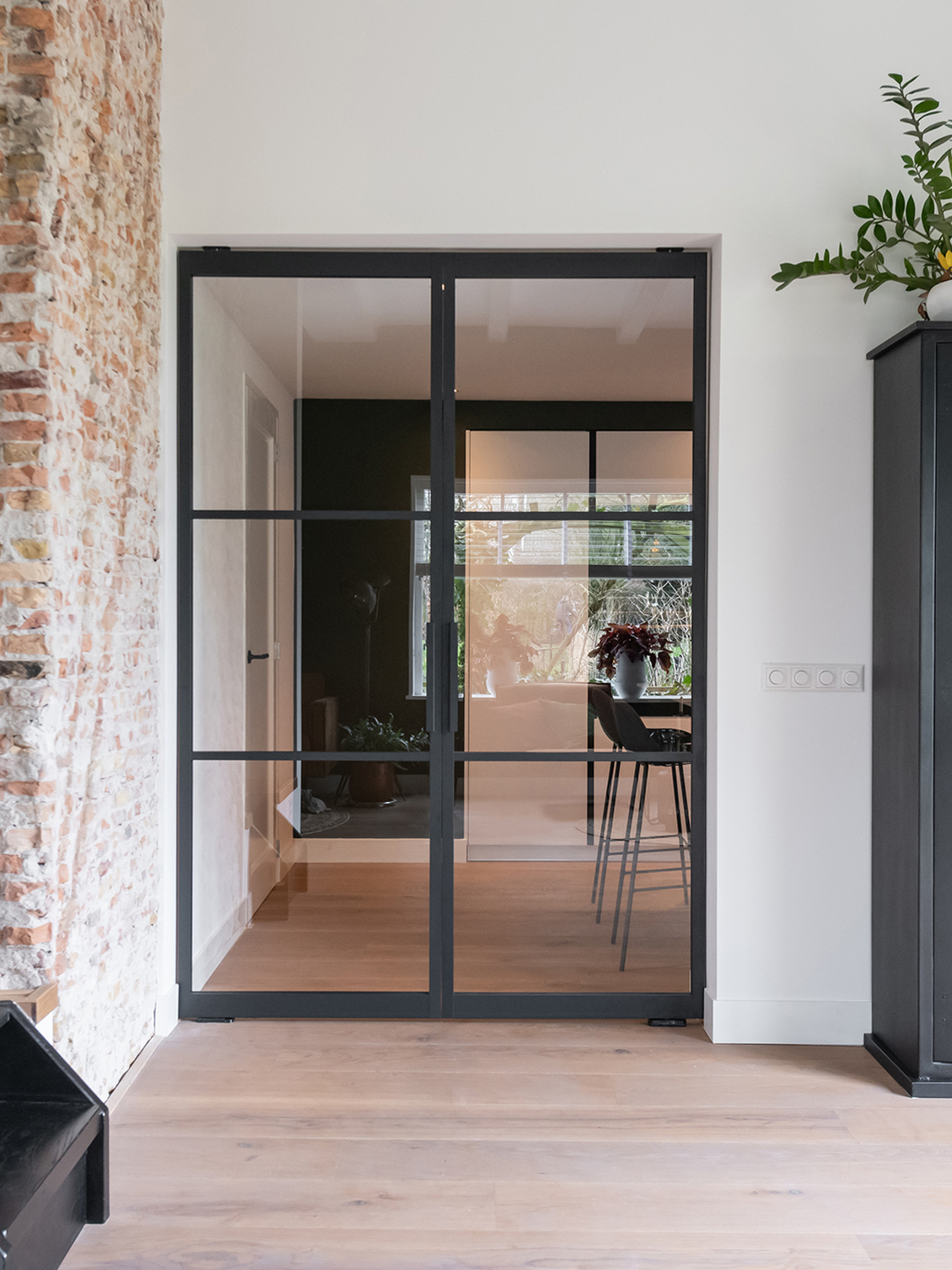 Zwarte stalen dubbele taatsdeuren Gers