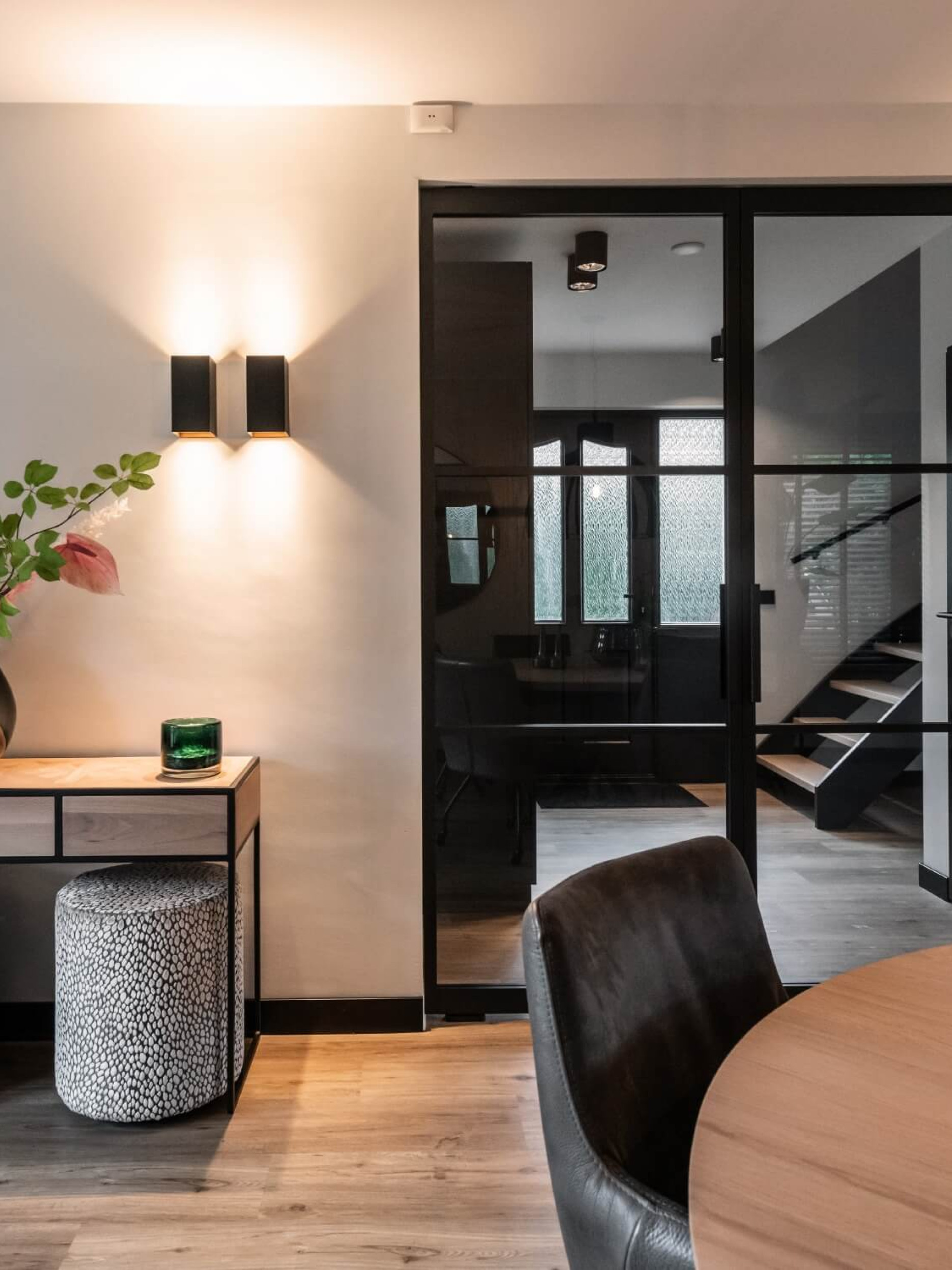 zwarte taatsdeur met glas gewoon gers