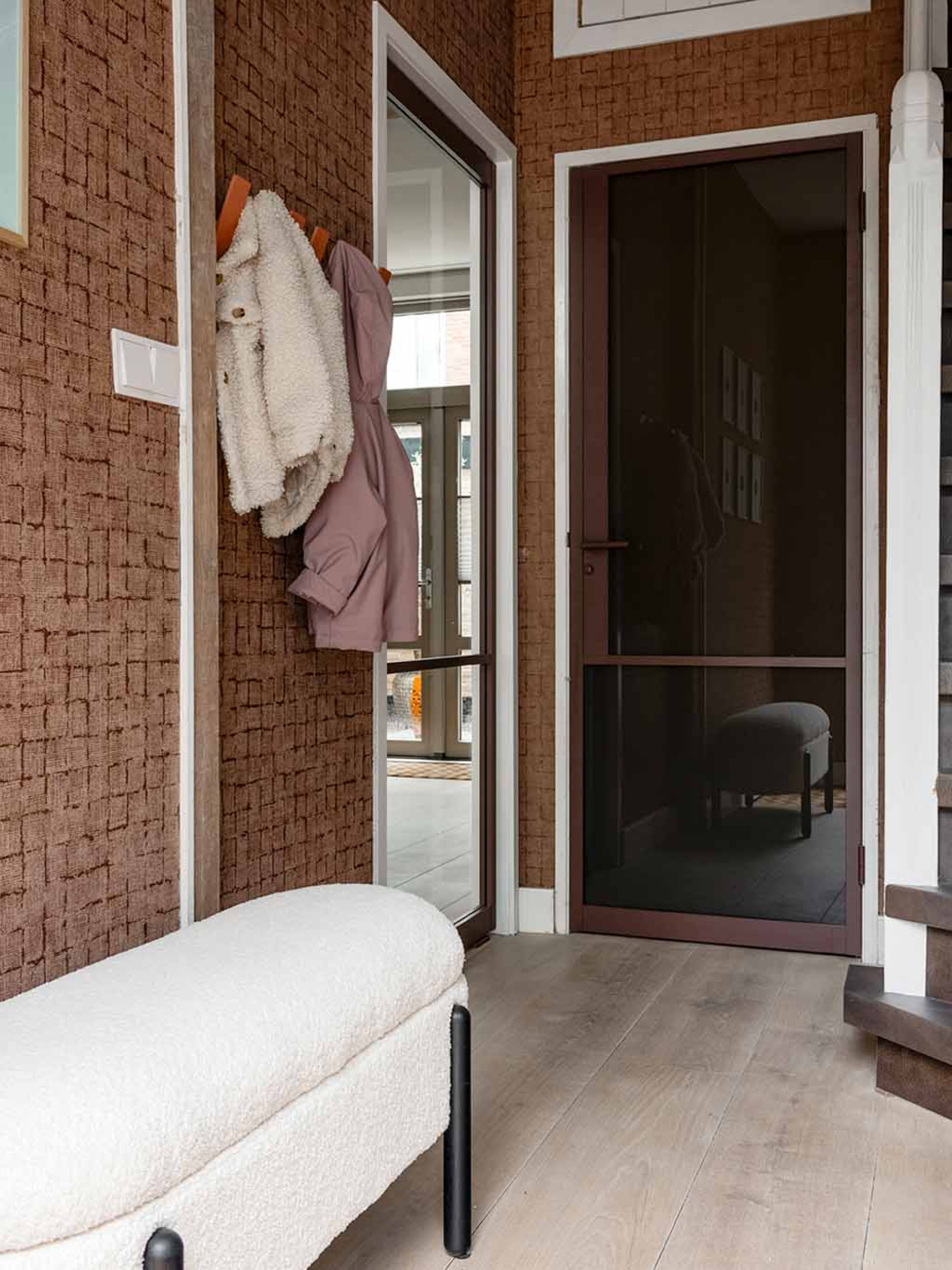 vt wonen weer verliefd op je huis gekleurde stalen deuren GewoonGers