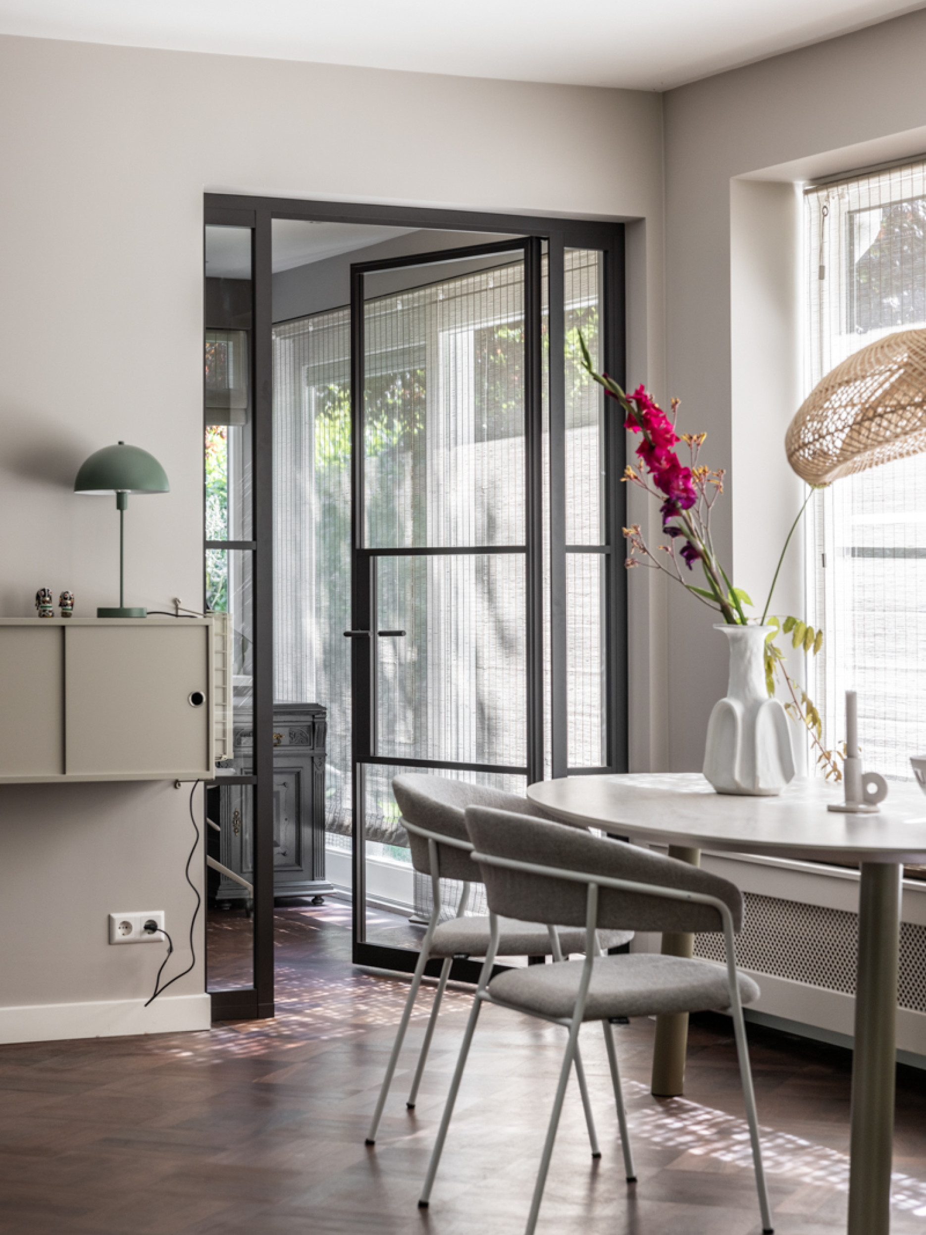 bruine stalen deur vtwonen gewoon gers