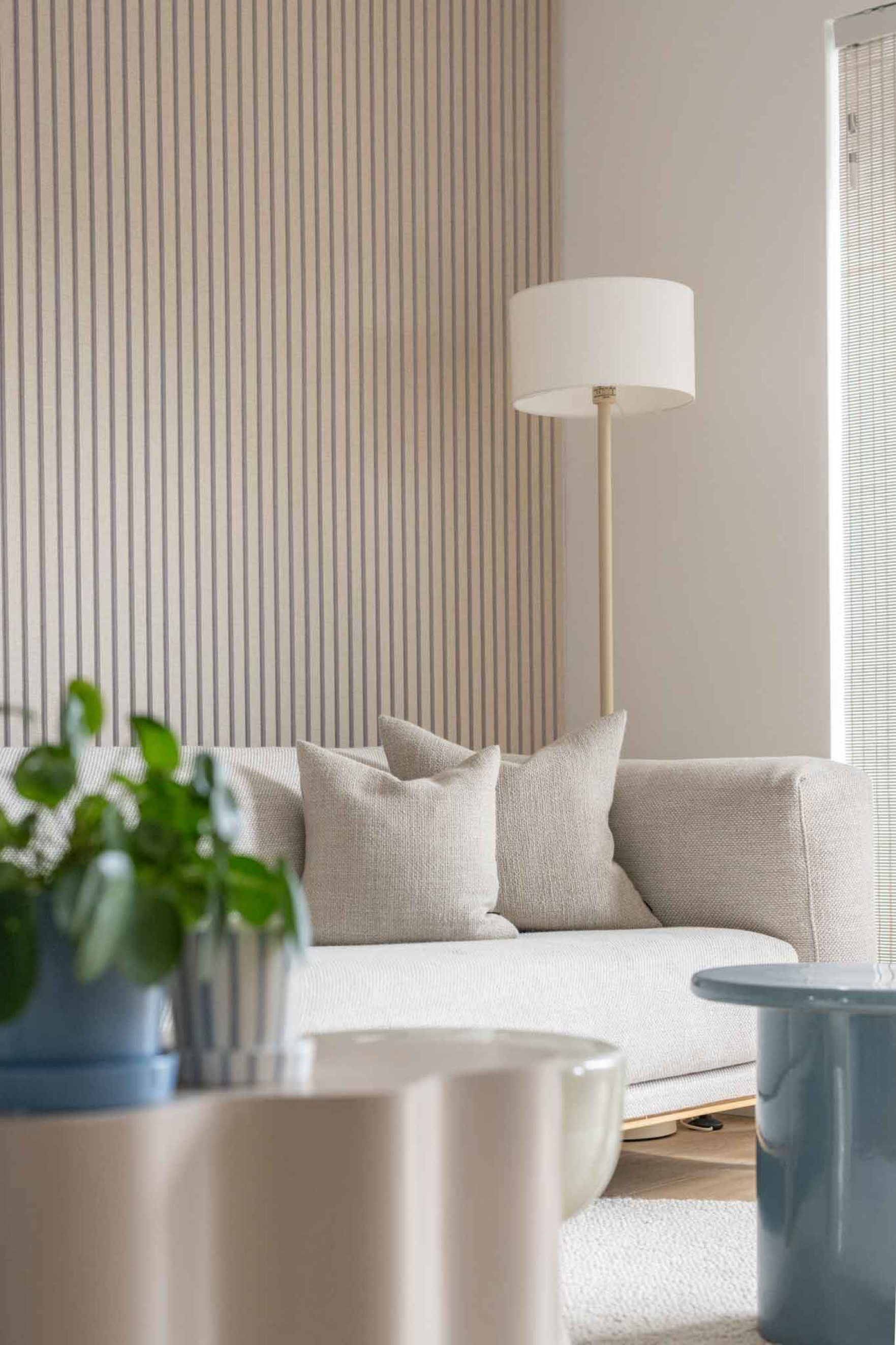 Akoestische wandpanelen beige vilt geluid demping met vilten wandpaneel akupanel GewoonGers