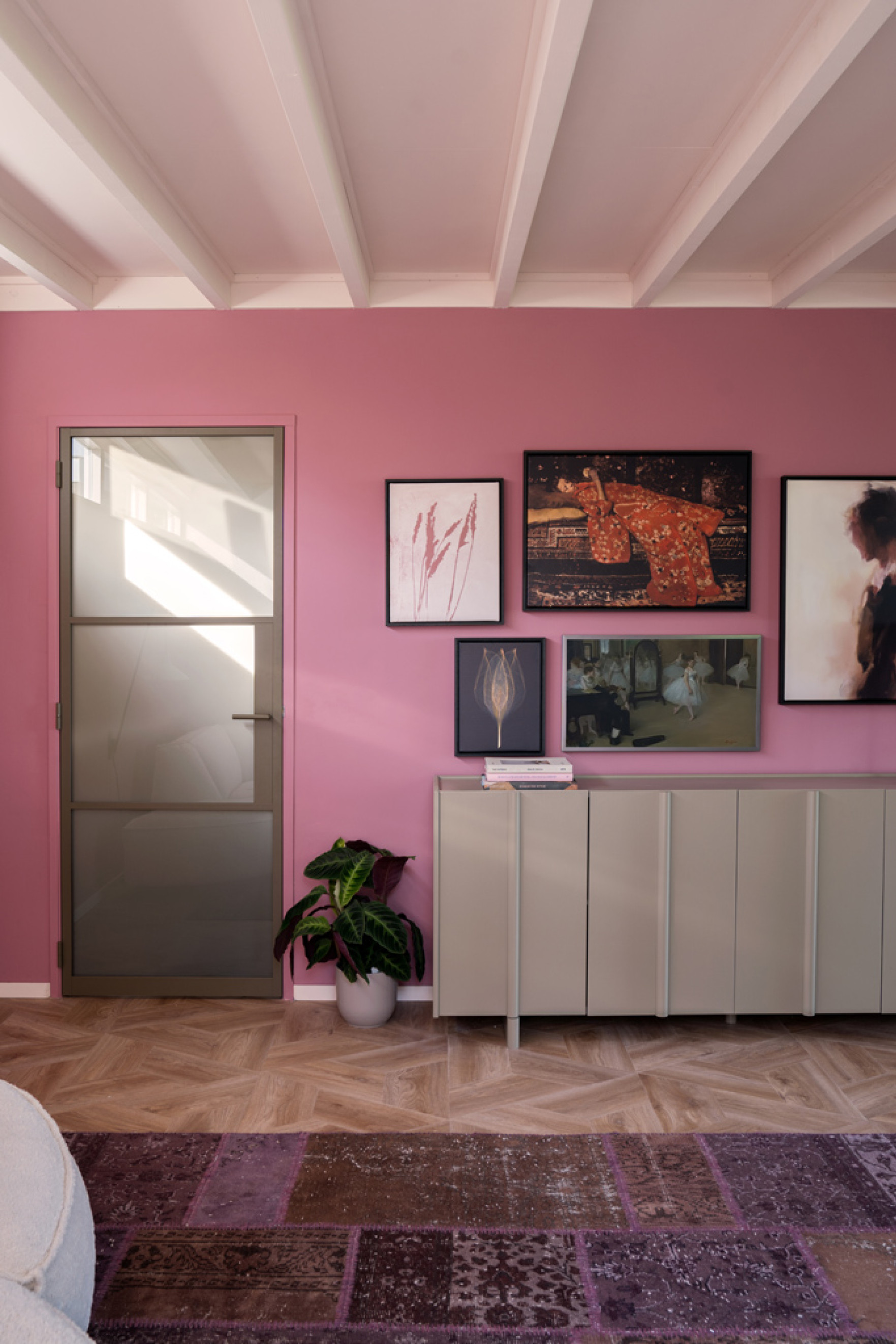 bronzen deur met matglas tiny house inrichten GewoonGers