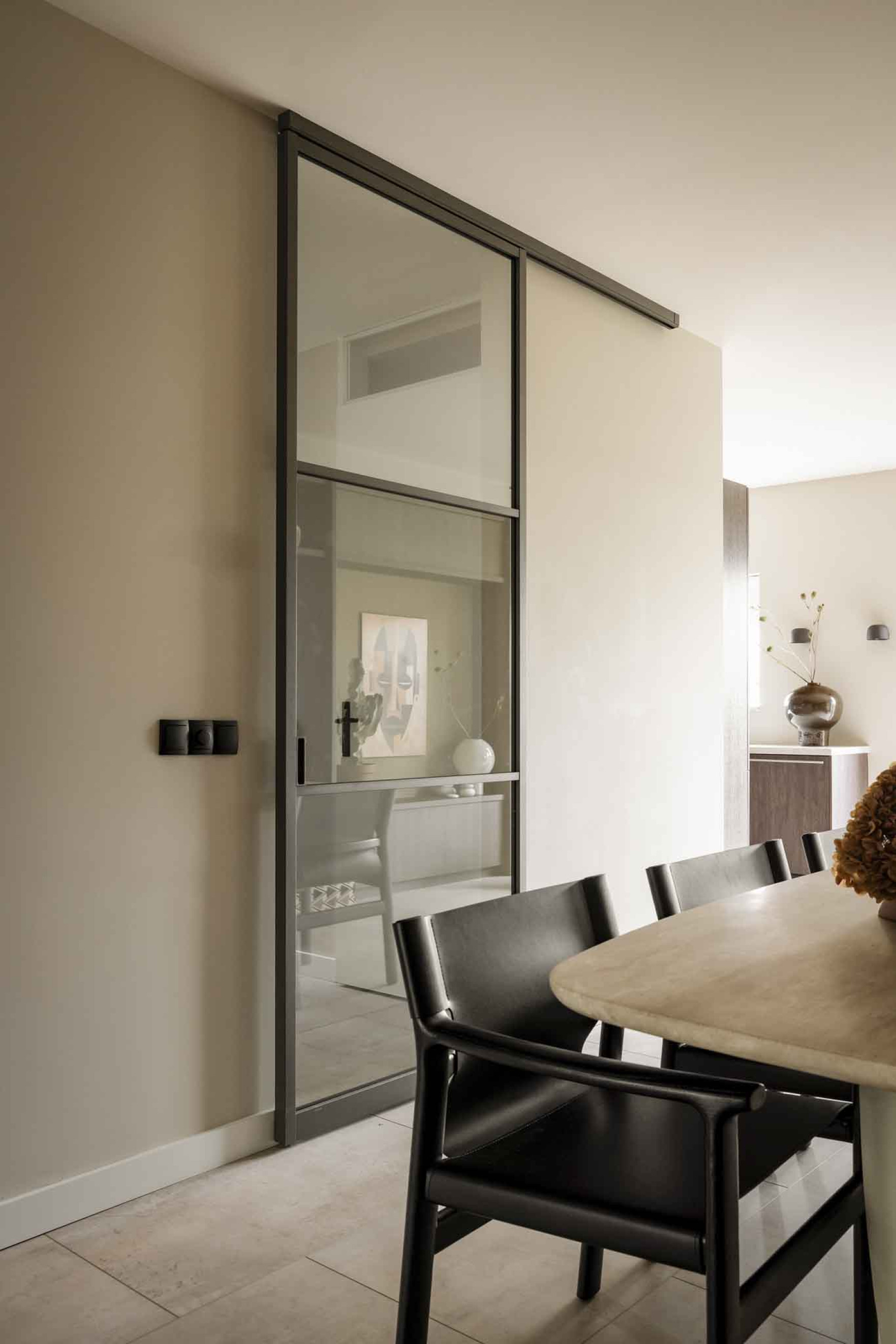 vtwonen interieur met gewoon gers schuifdeur