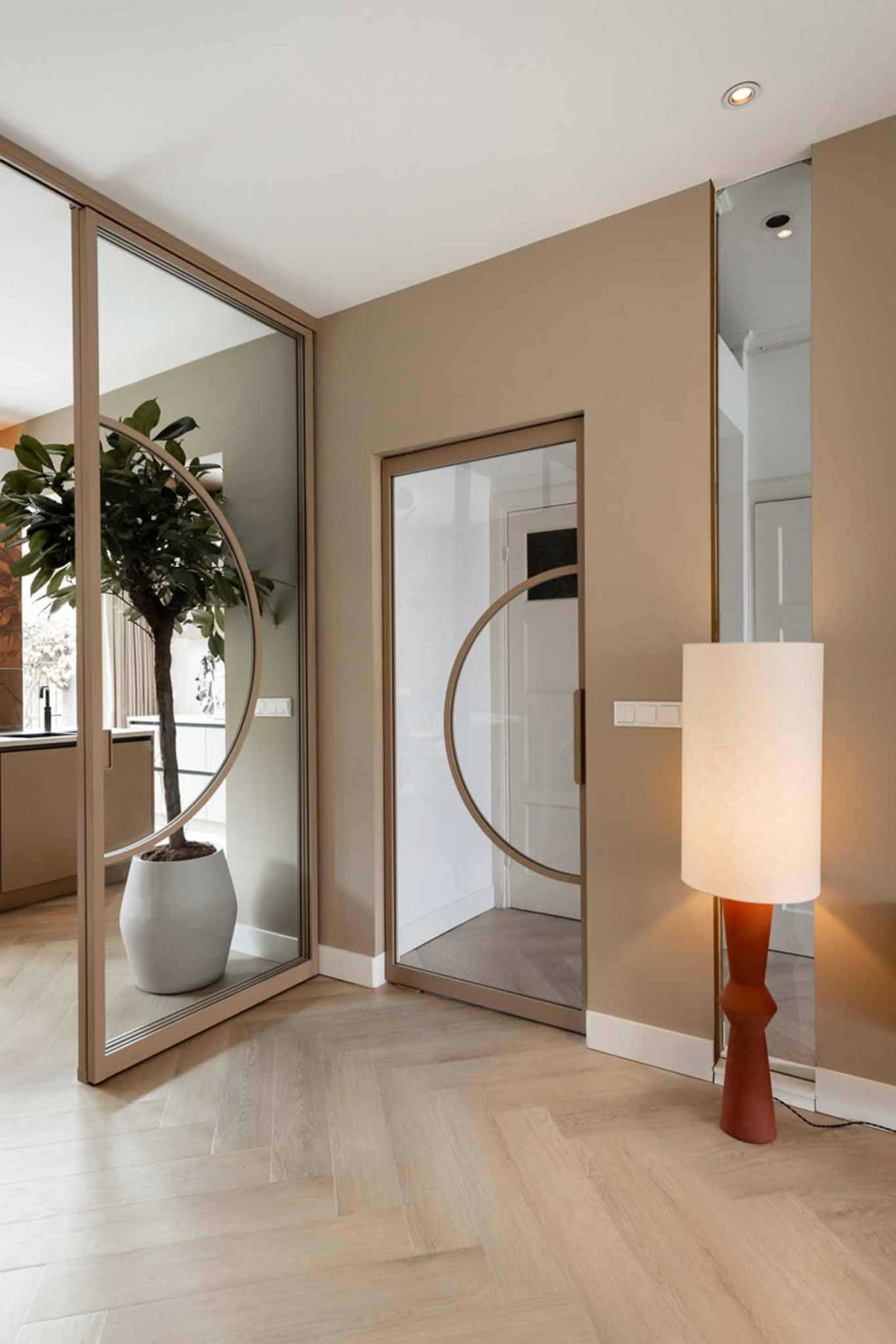 taatsdeur met boog vorm gewoon gers vtwonen interieur