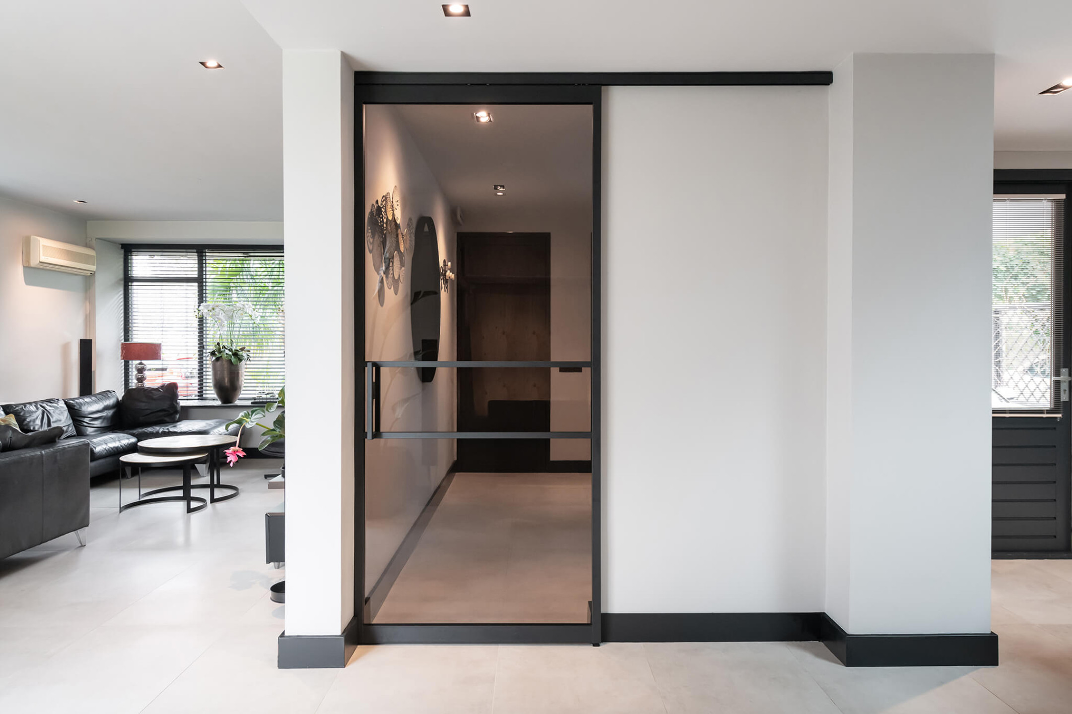 stalen schuifdeur soft close rookglas GewoonGers