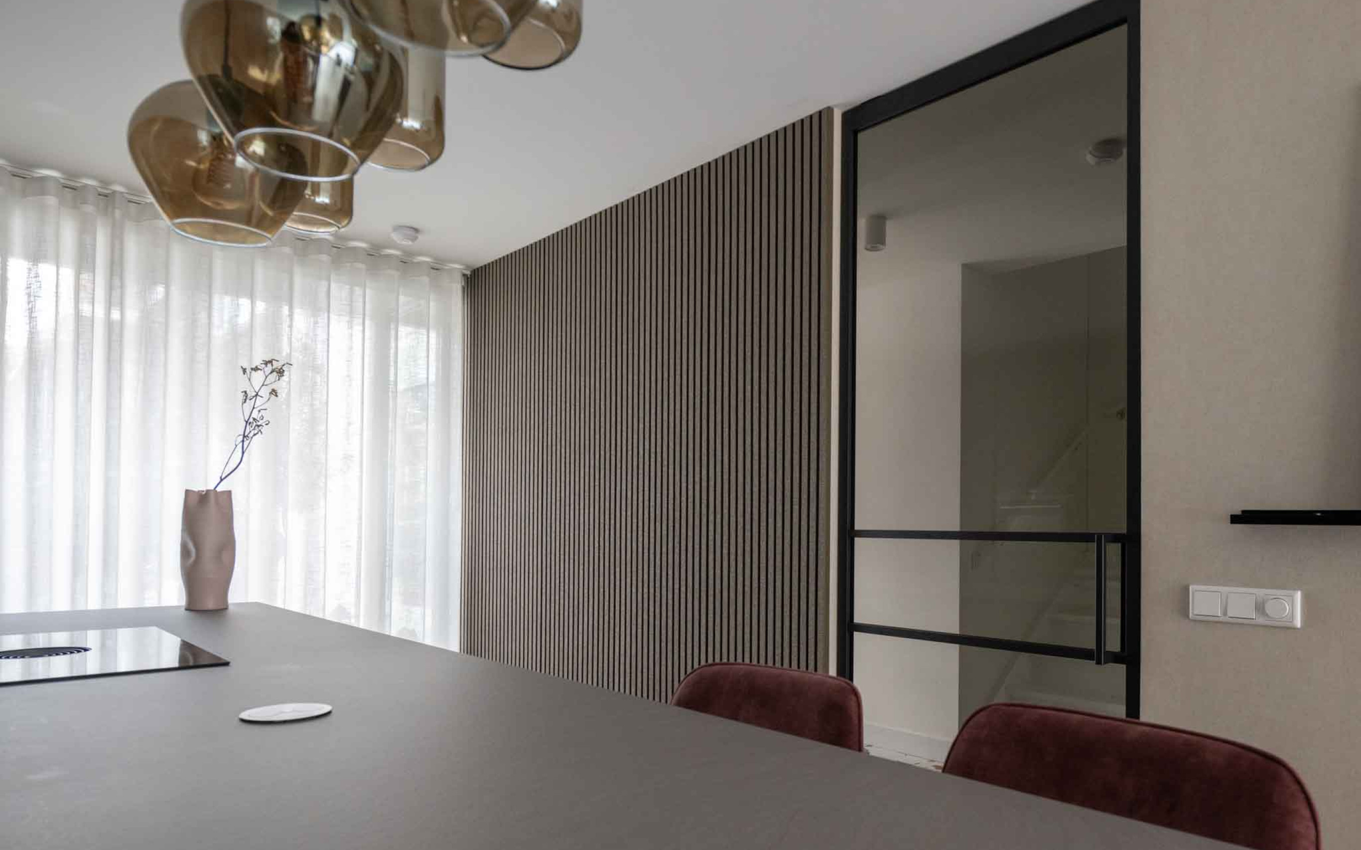 akoestisch wandpaneel brons lattenwand akupanel GewoonGers