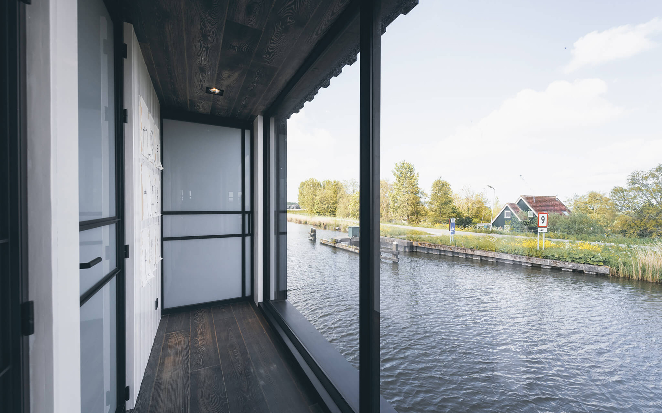 stalen deur melkglas GewoonGers