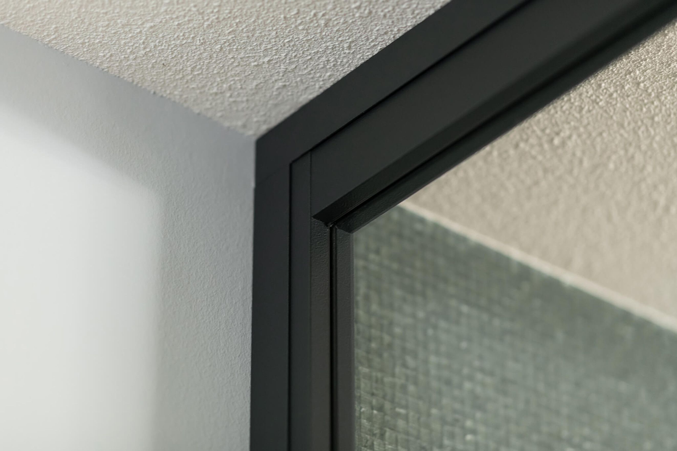 detail glaswand plafondaansluiting