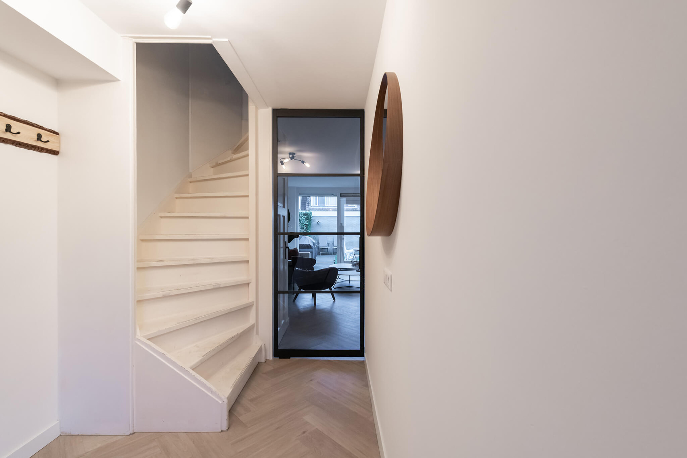 zwarte aluminium taatsdeur gers