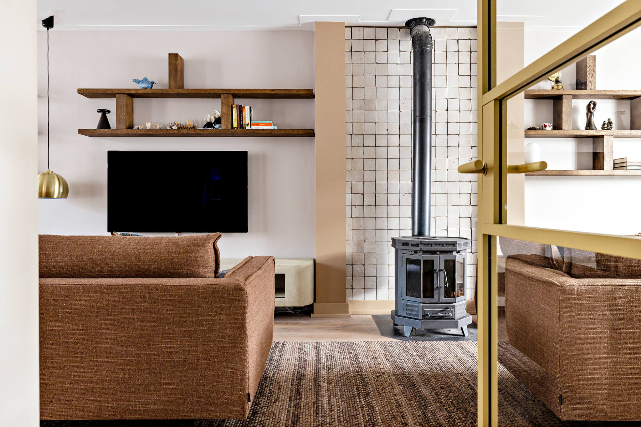 vtwonen gewoongers wooninspiratie gouden binnendeuren