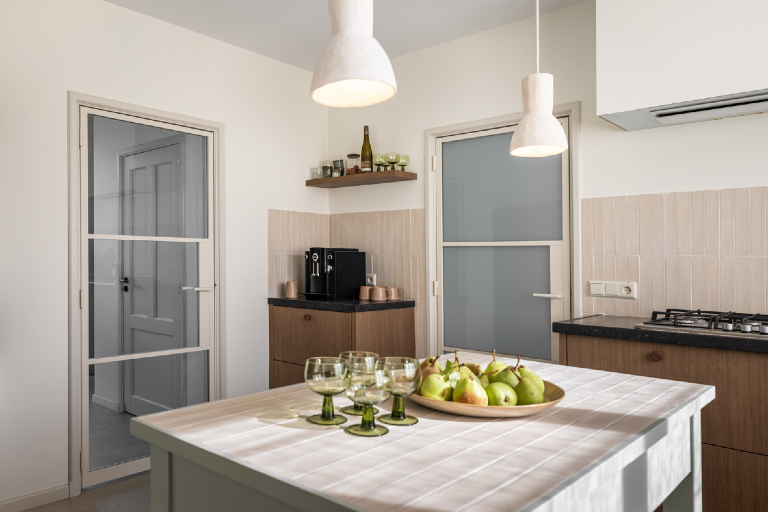 GewoonGers stompe deur op maat voor bestaand houten kozijn gezien bij vtwonen