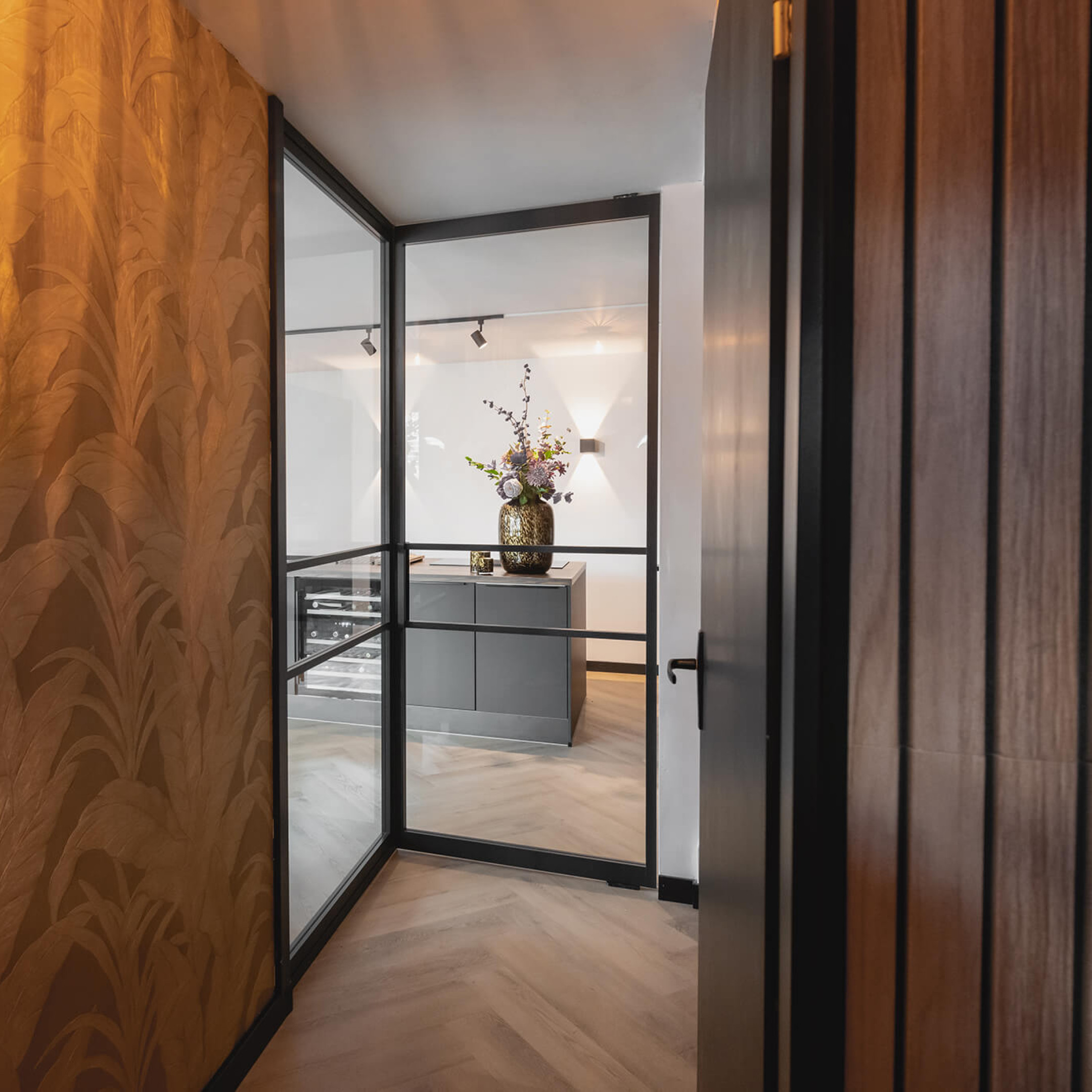 hoekwand hal inrichten gewoongers