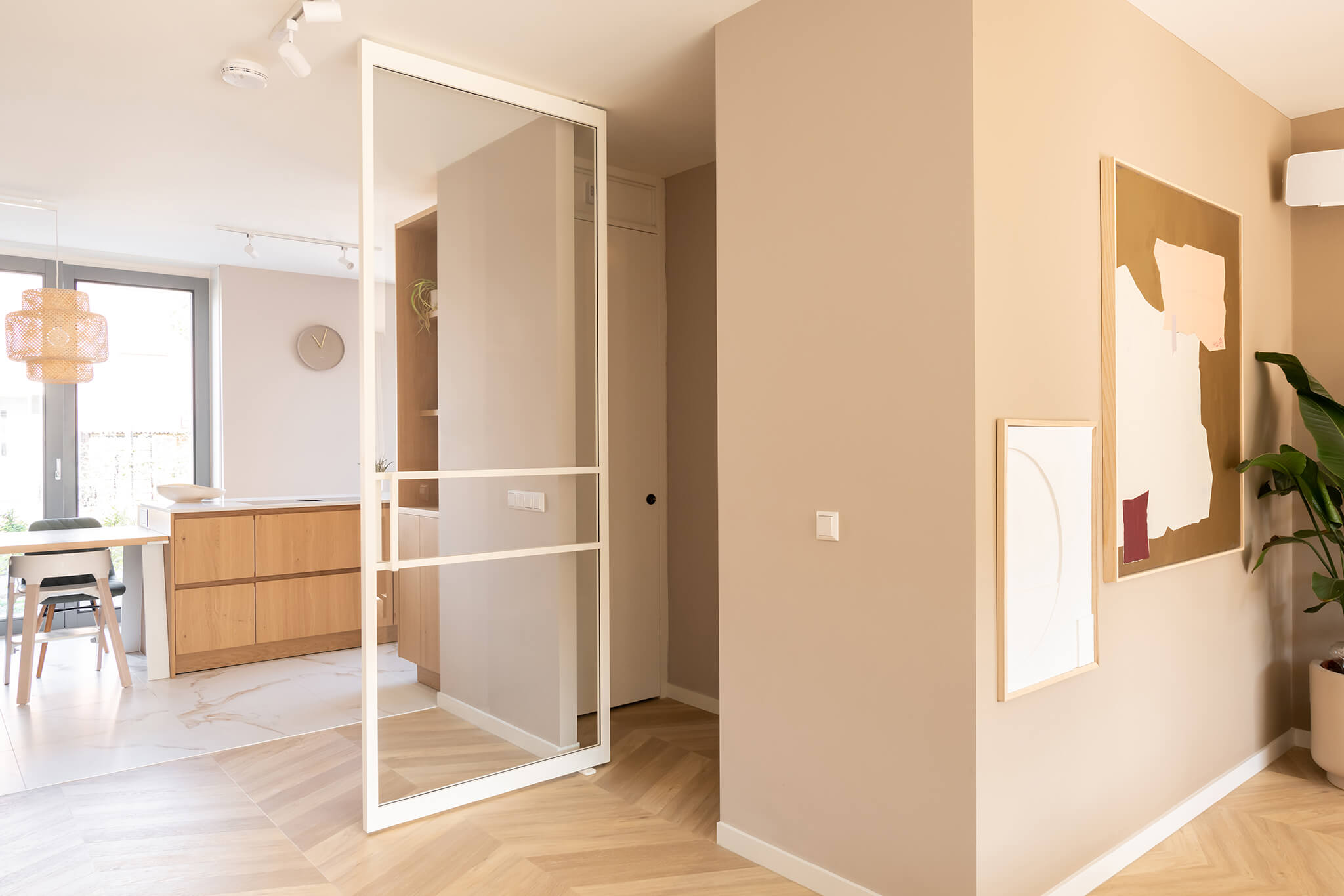 witte taatsdeur met glas GewoonGers