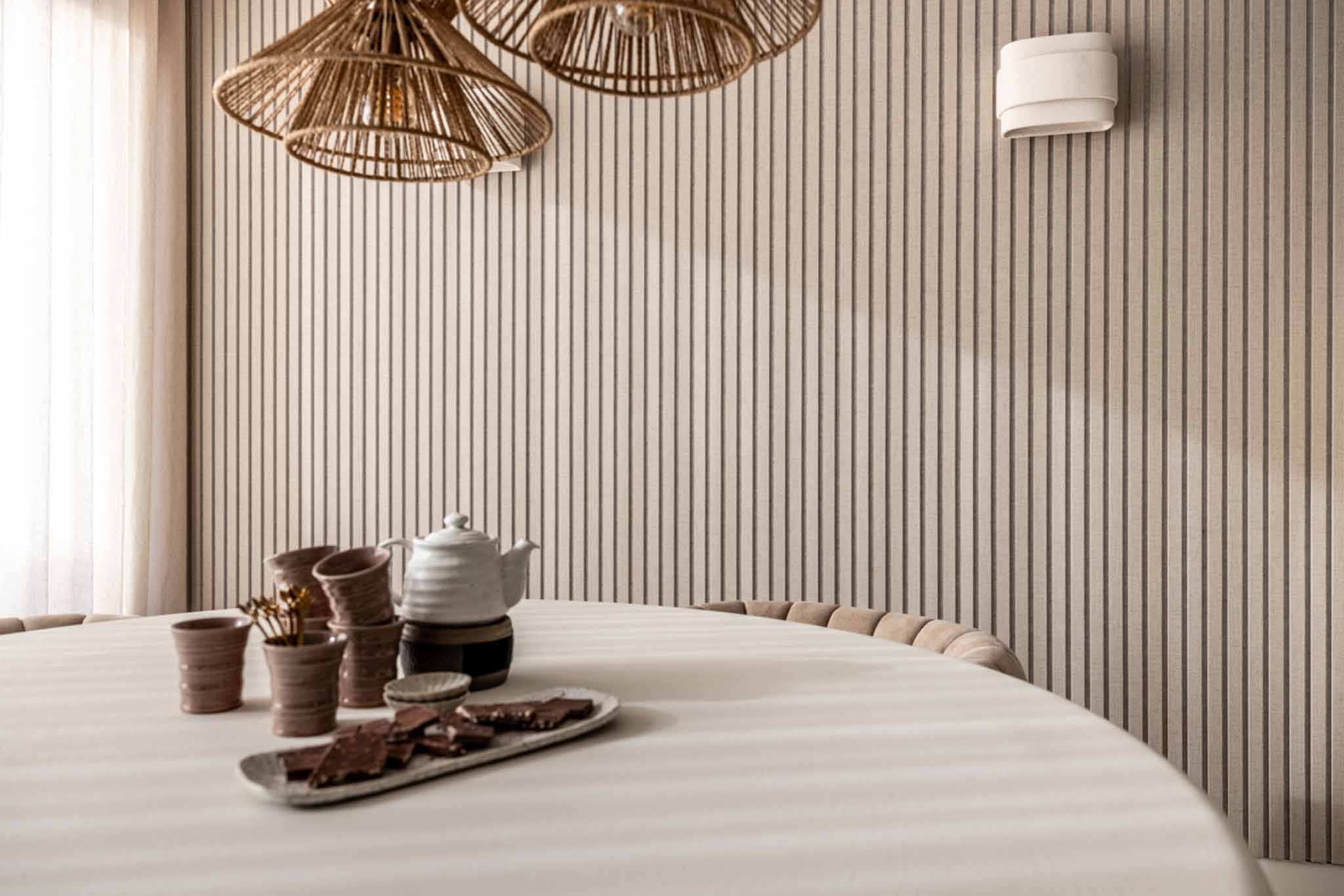 Akoestische wandpanelen voor Japandi interieur van GewoonGers
